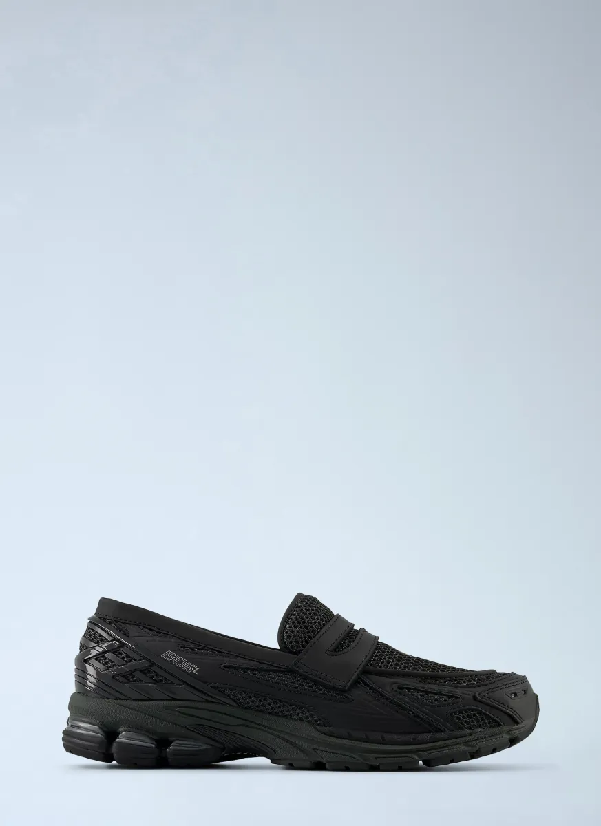 1906L Sneakers