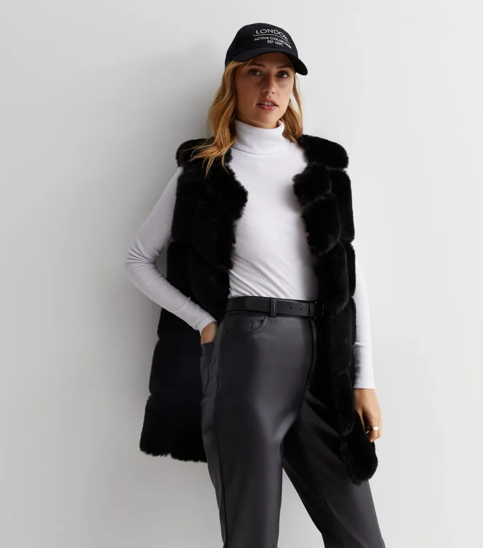 Women's Black Faux Fur Long Gilet