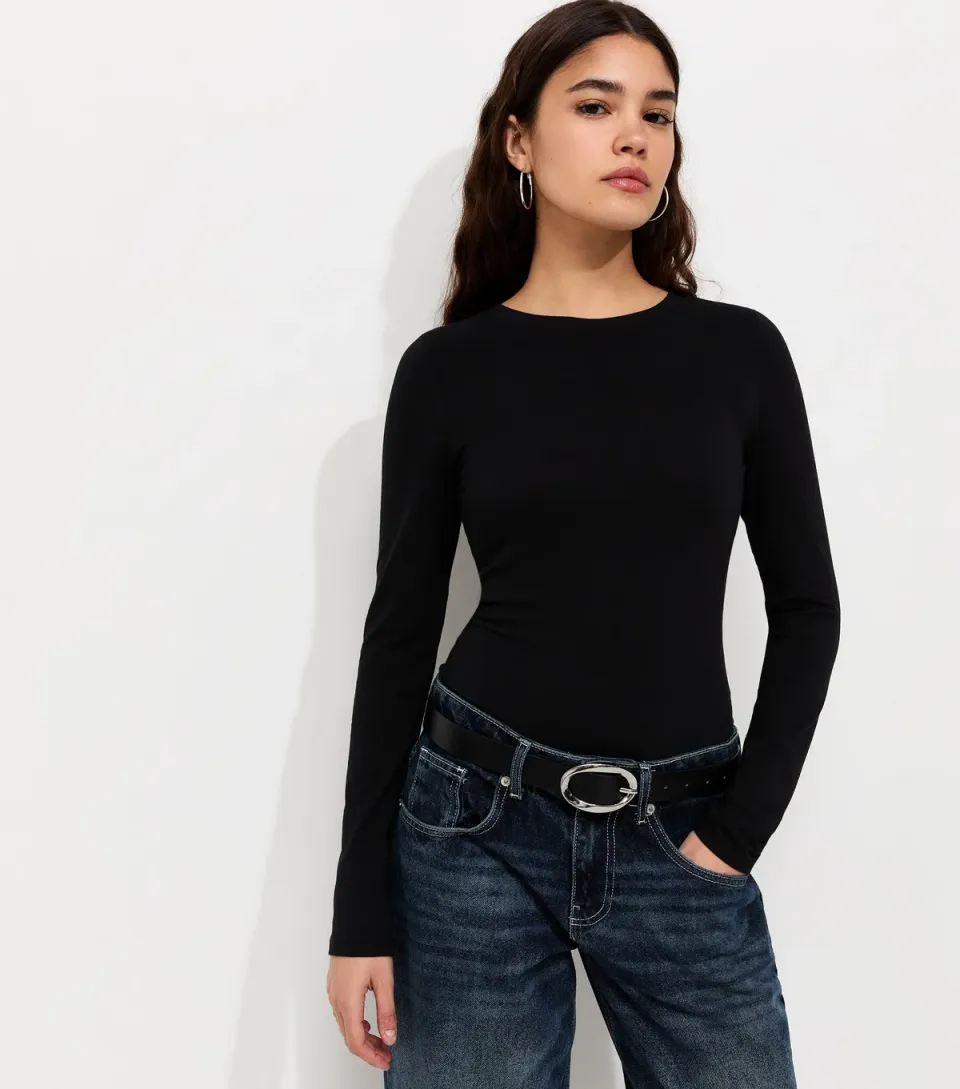 Women's Black Long Sleeve Crew Neck Body