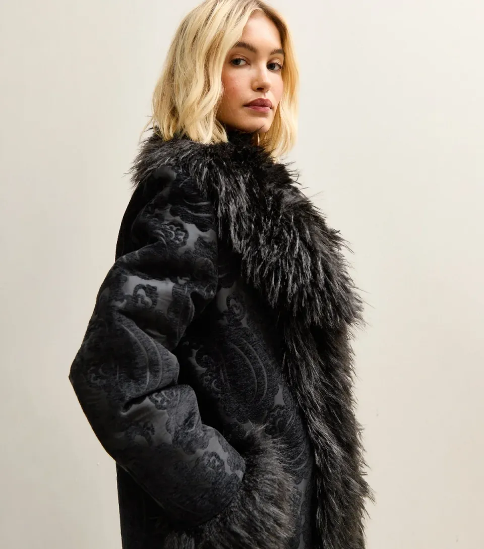 Women's Black Floral Texture Faux Fur Trim Coat