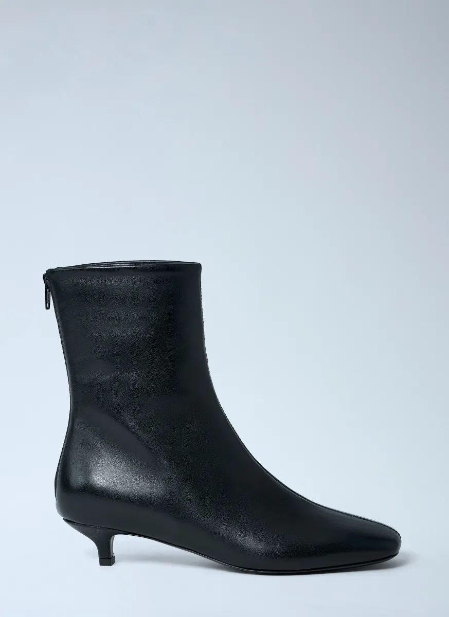 Classic Day Leather Ankle Boots