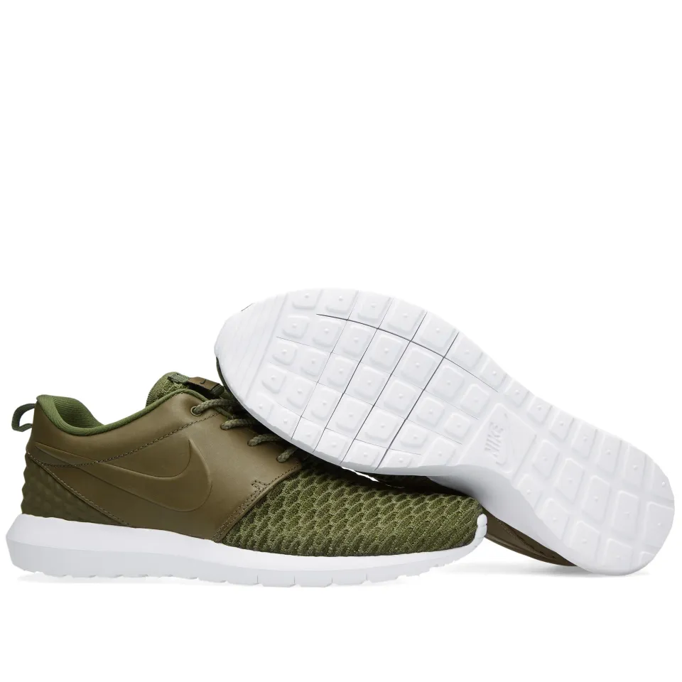 Roshe One NM Flyknit Premium