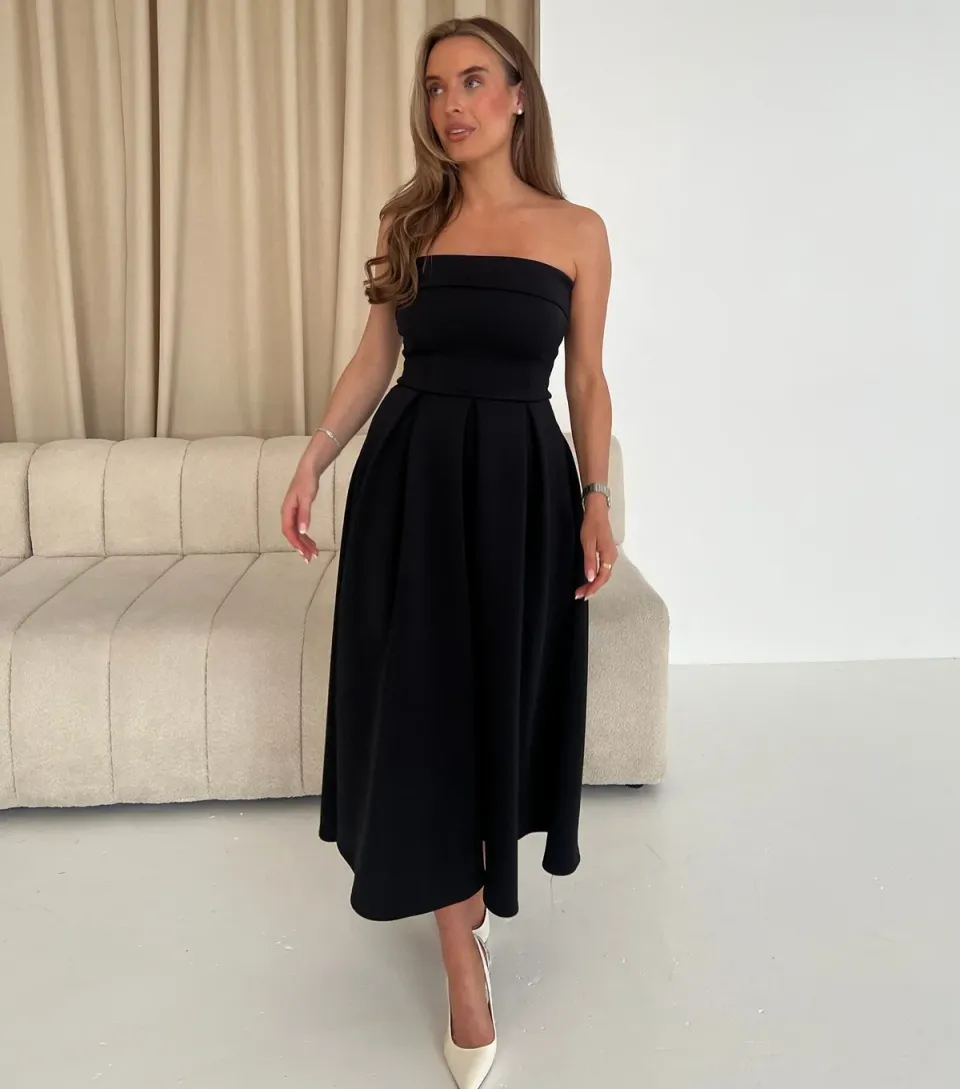 Women's Black Bandeau Pleated Skirt Midi Dress