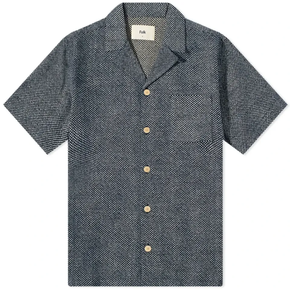 Soft Collar Vacation Shirt