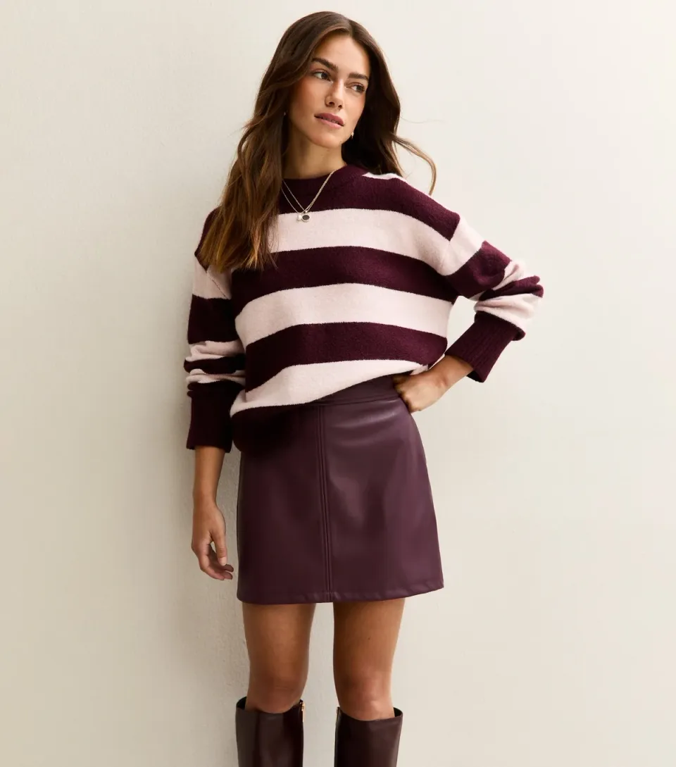 Women's Petite Burgundy Faux Leather Mink Skirt