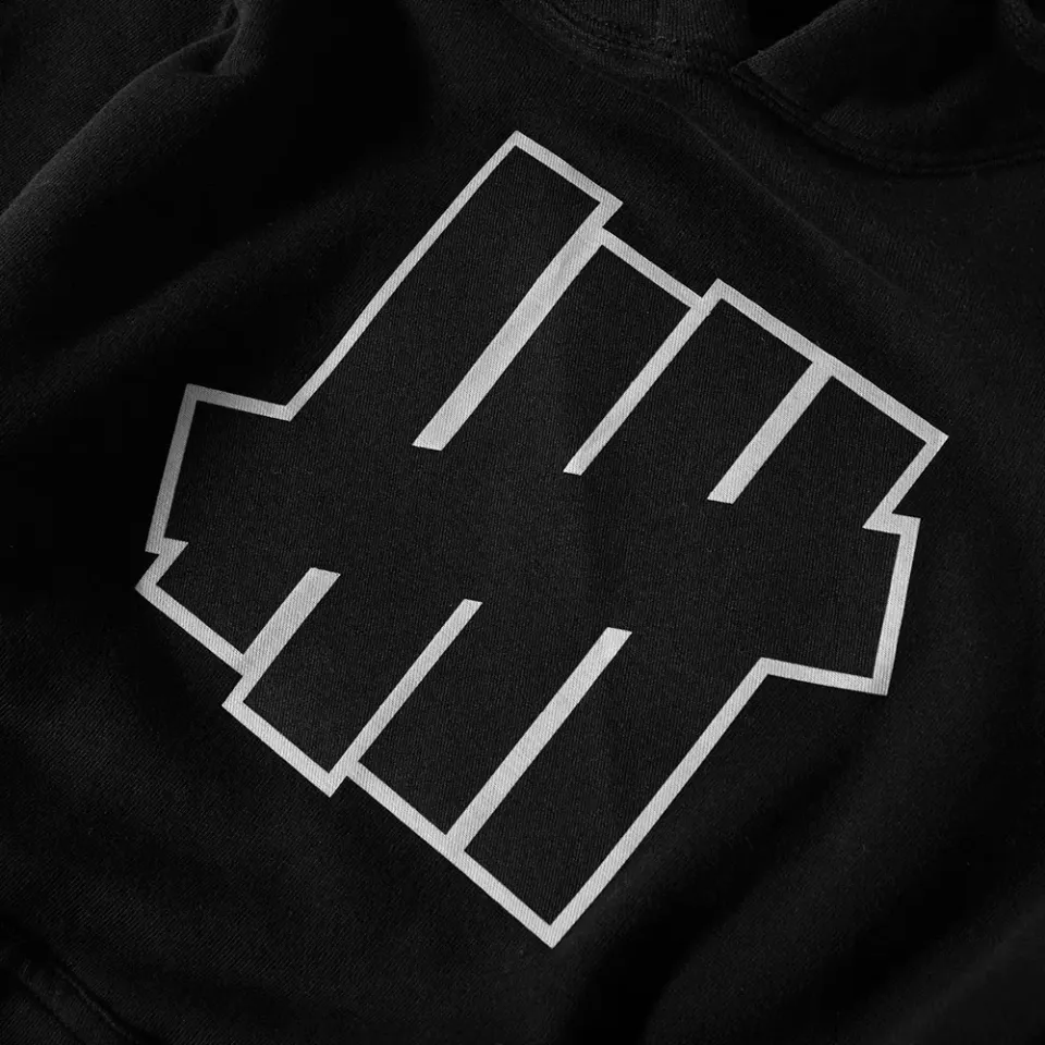 Applique 5 Strike Hoody