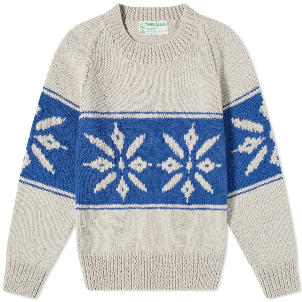 31C Snowflake Crew Knit