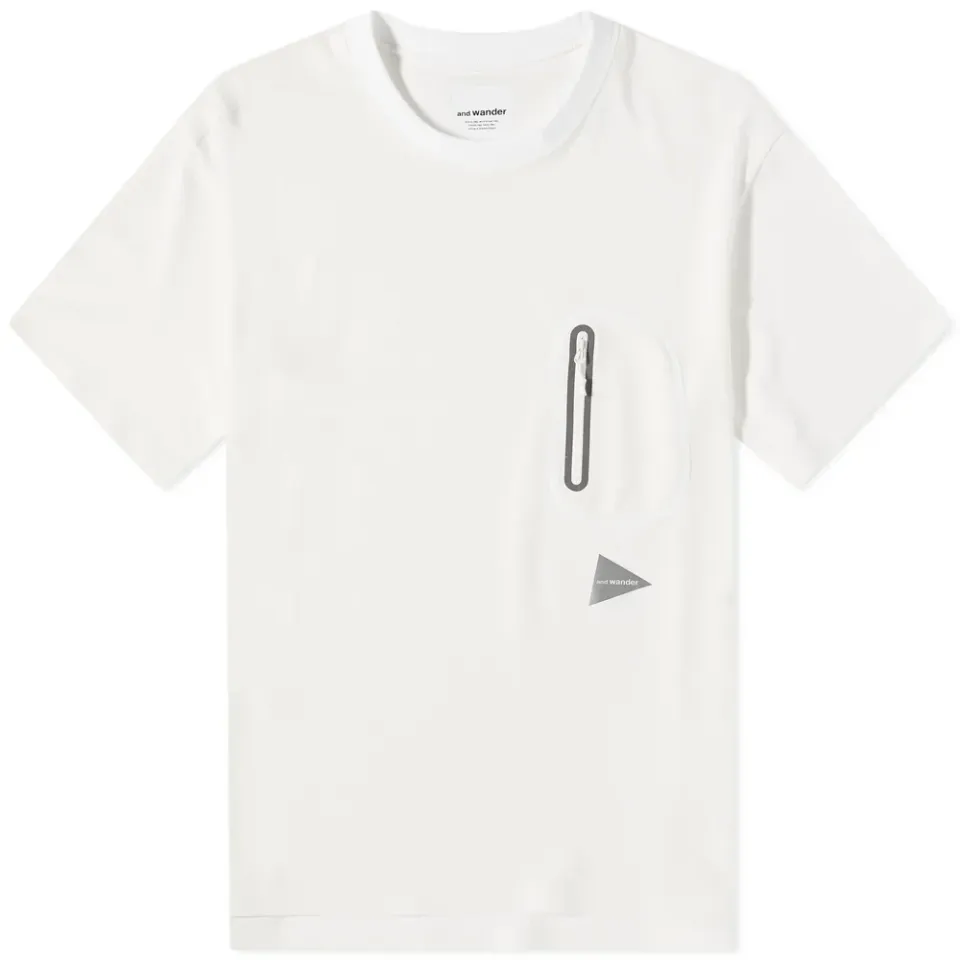Seamless Zip Pocket T-Shirt