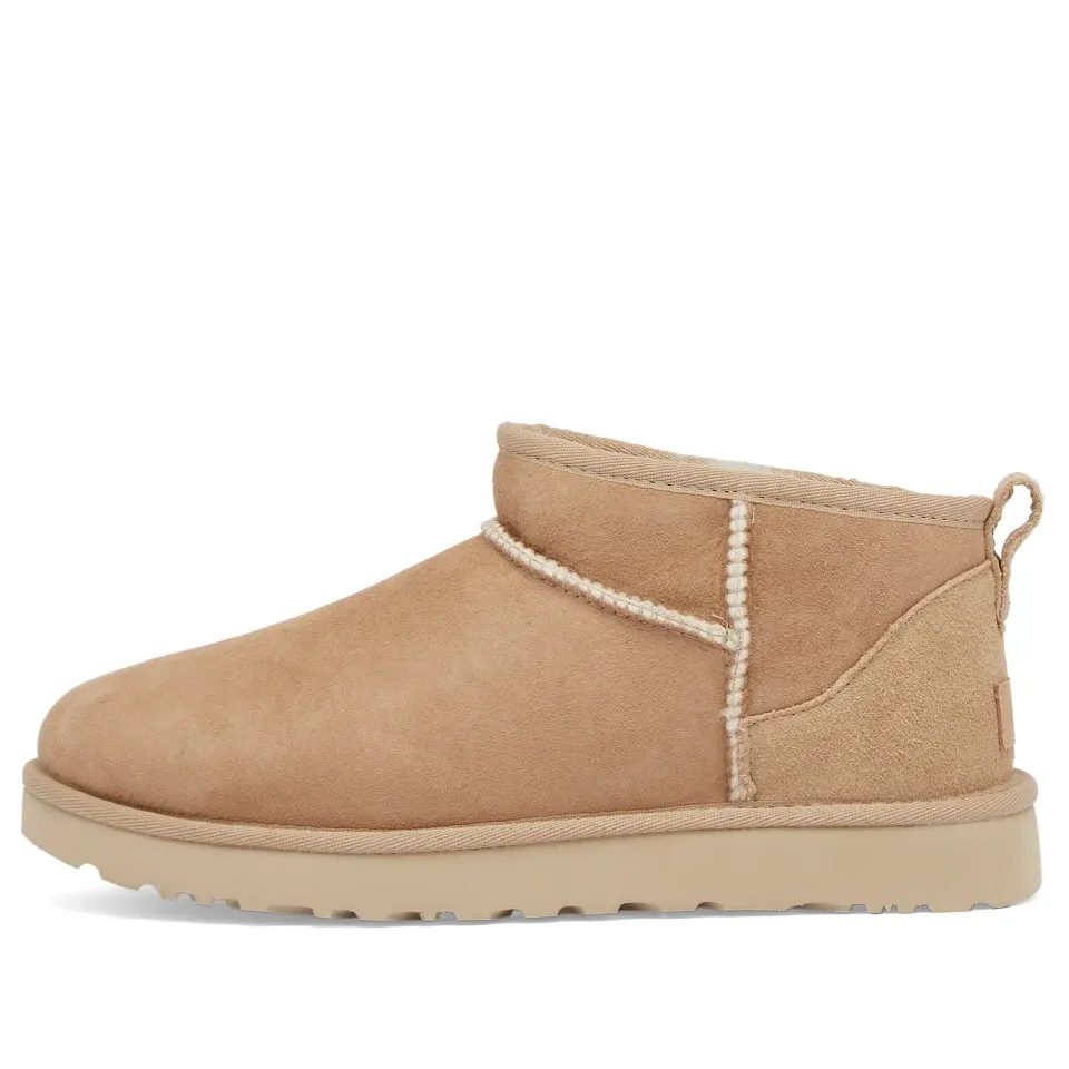 Classic Ultra Mini Boot