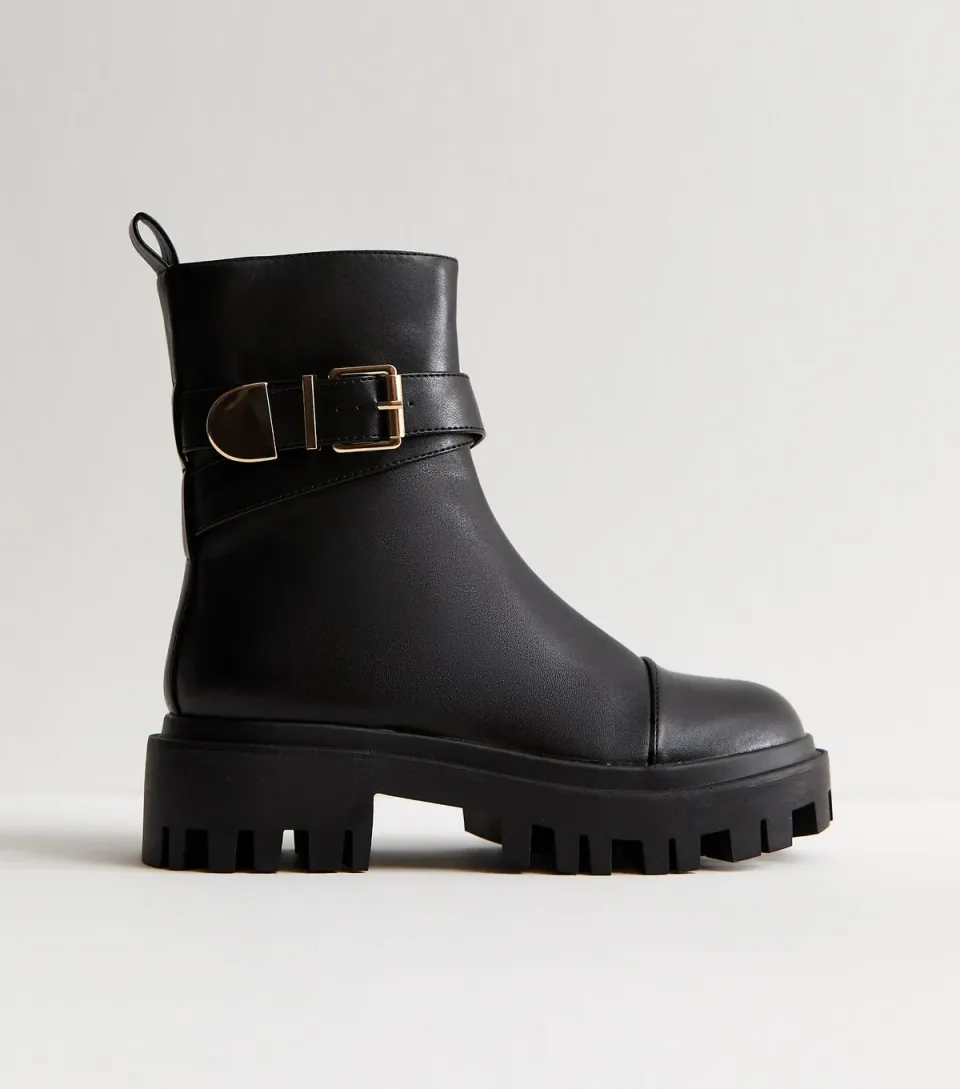 Women's Black Spontaneous Faux Leather Boots