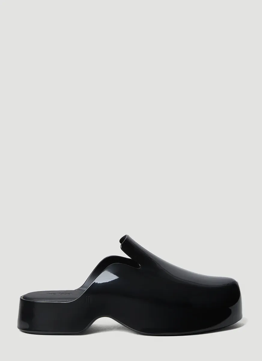 Zoe Clogs
