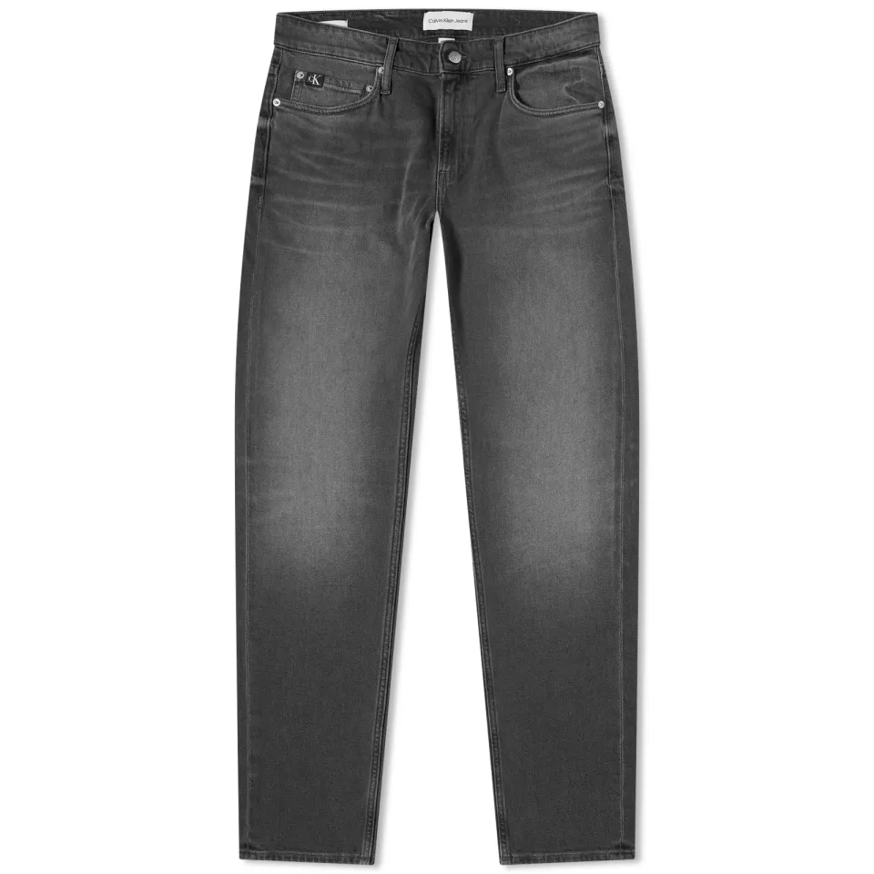 Slim Taper Jeans