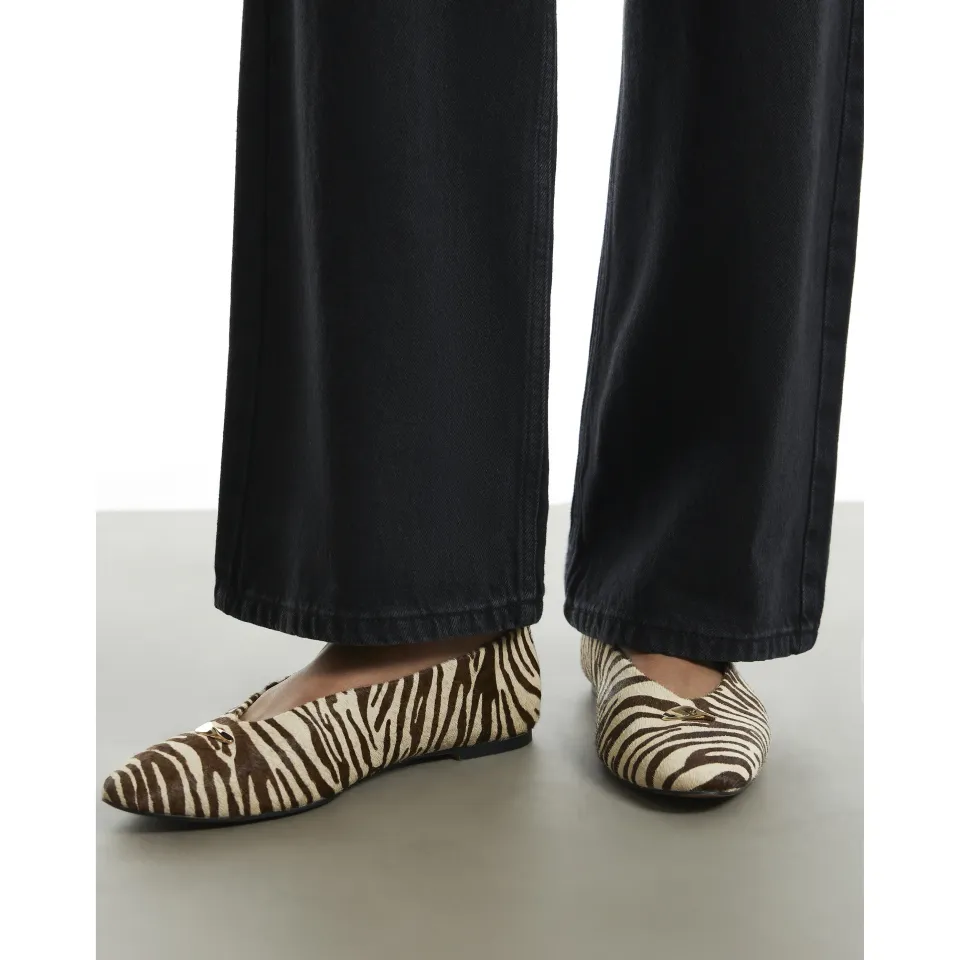 Leather Zebra Pointed Toe Ballet Shoes