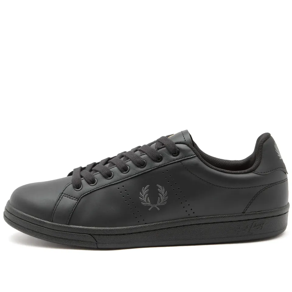 B721 Leather Sneaker