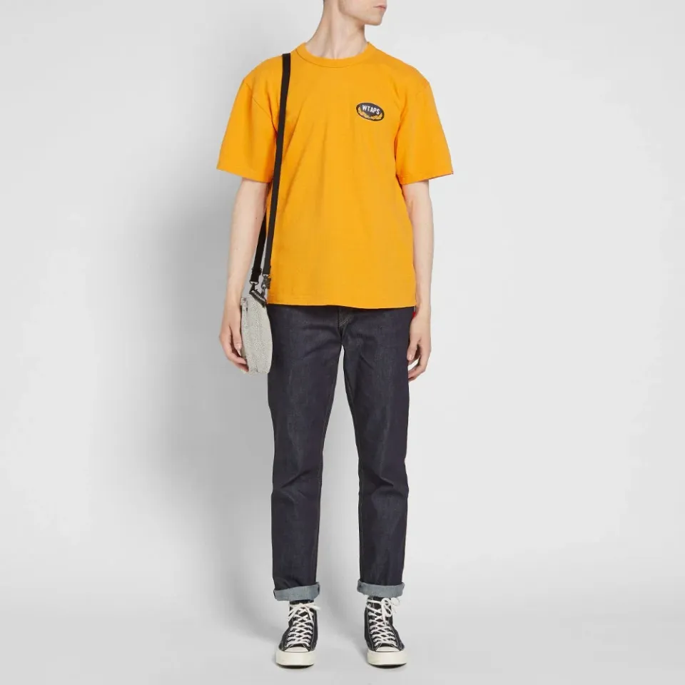 Design Souvenir Tee
