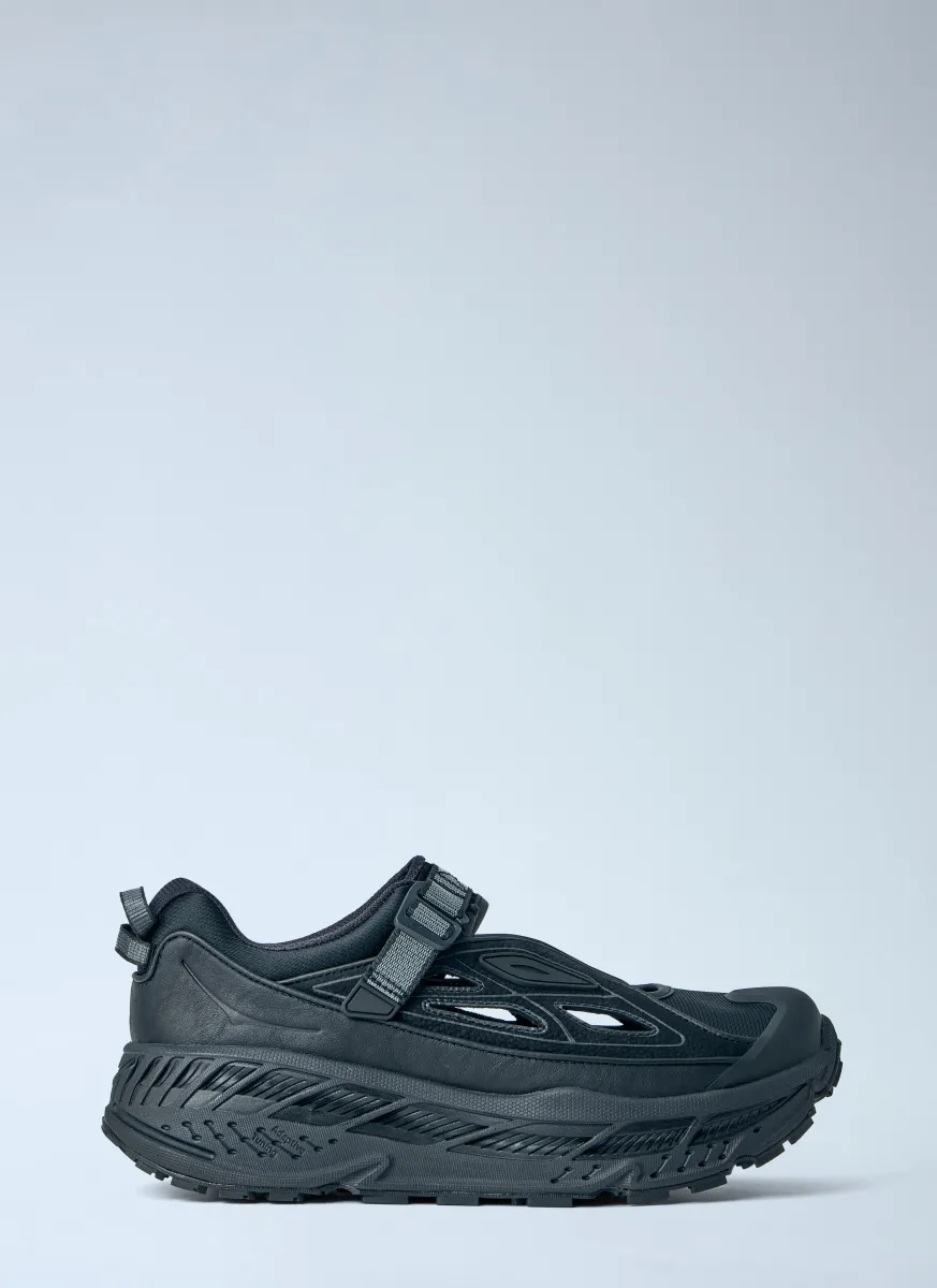 Stinson Breeze Sneakers
