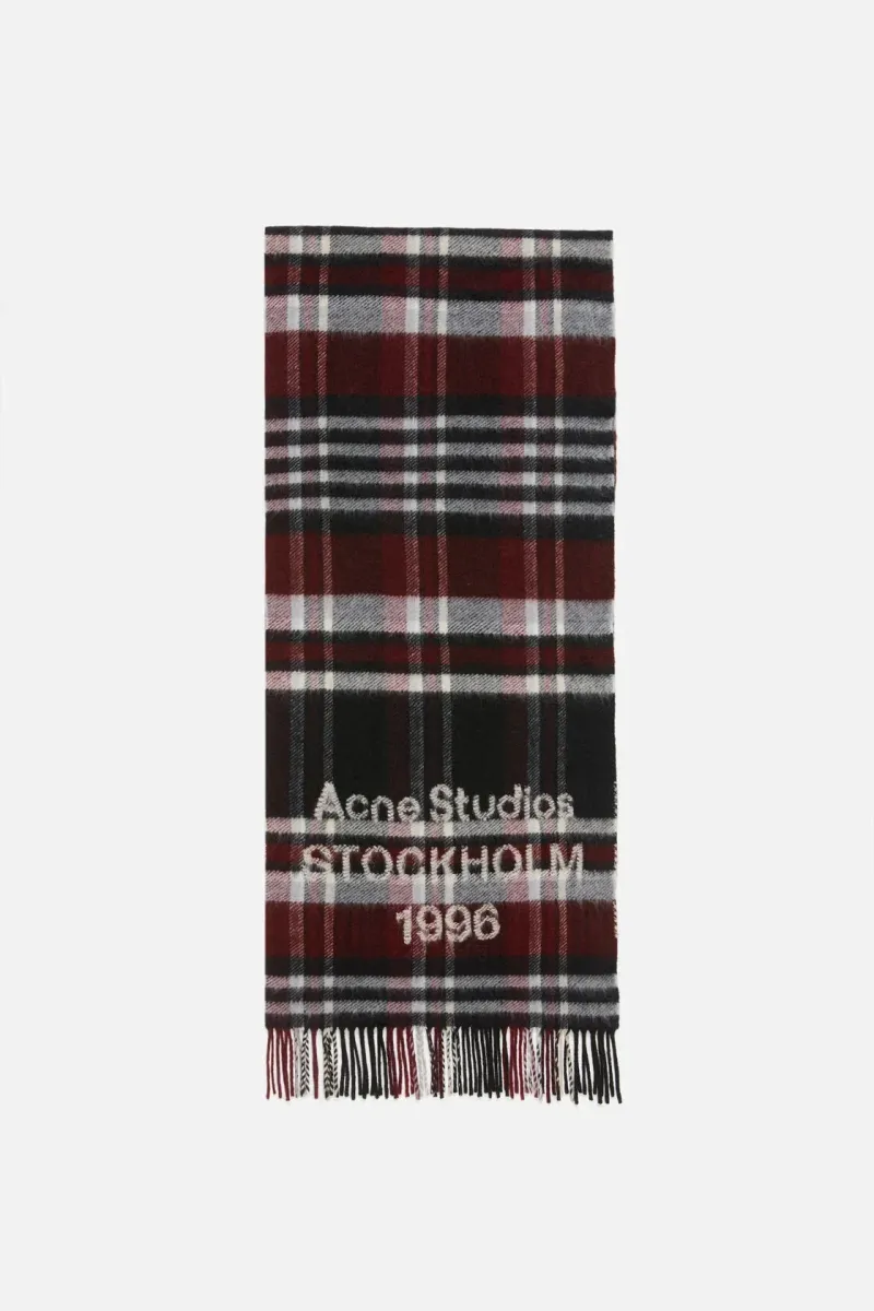 Logo scarf with fringe