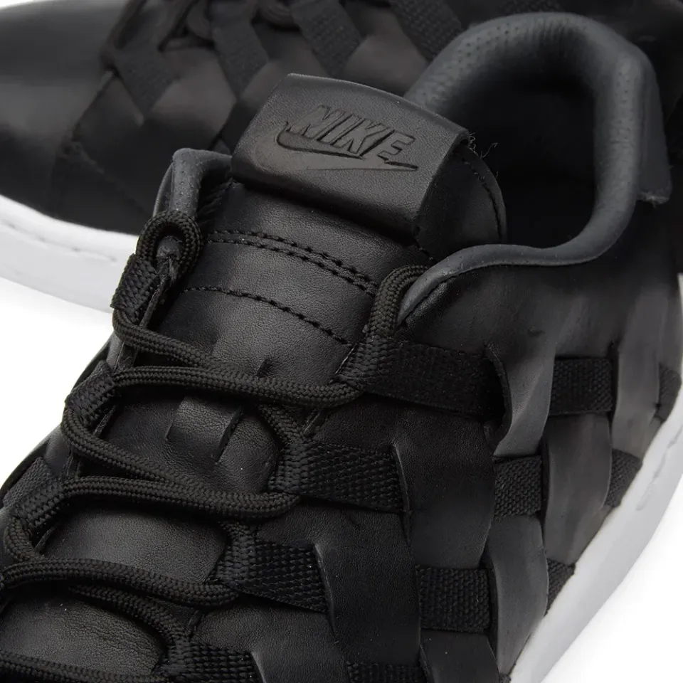 Tennis Classic Ultra Premium QS