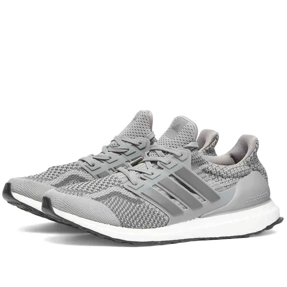 Ultraboost 5.0 DNA