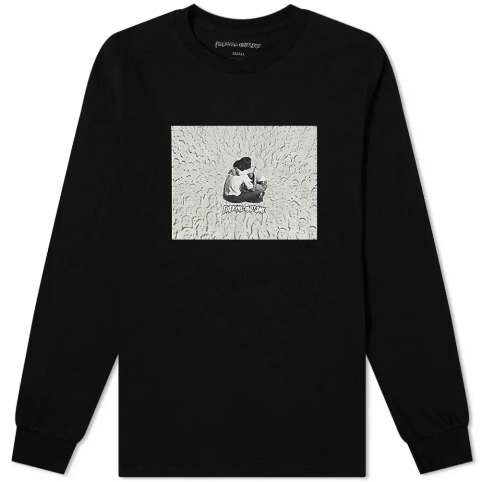 Long Sleeve Face Embrace T-Shirt