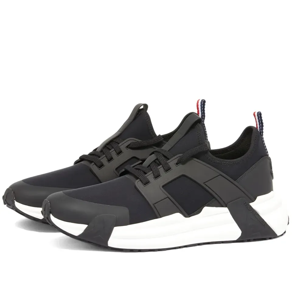 Lunarove Sneaker