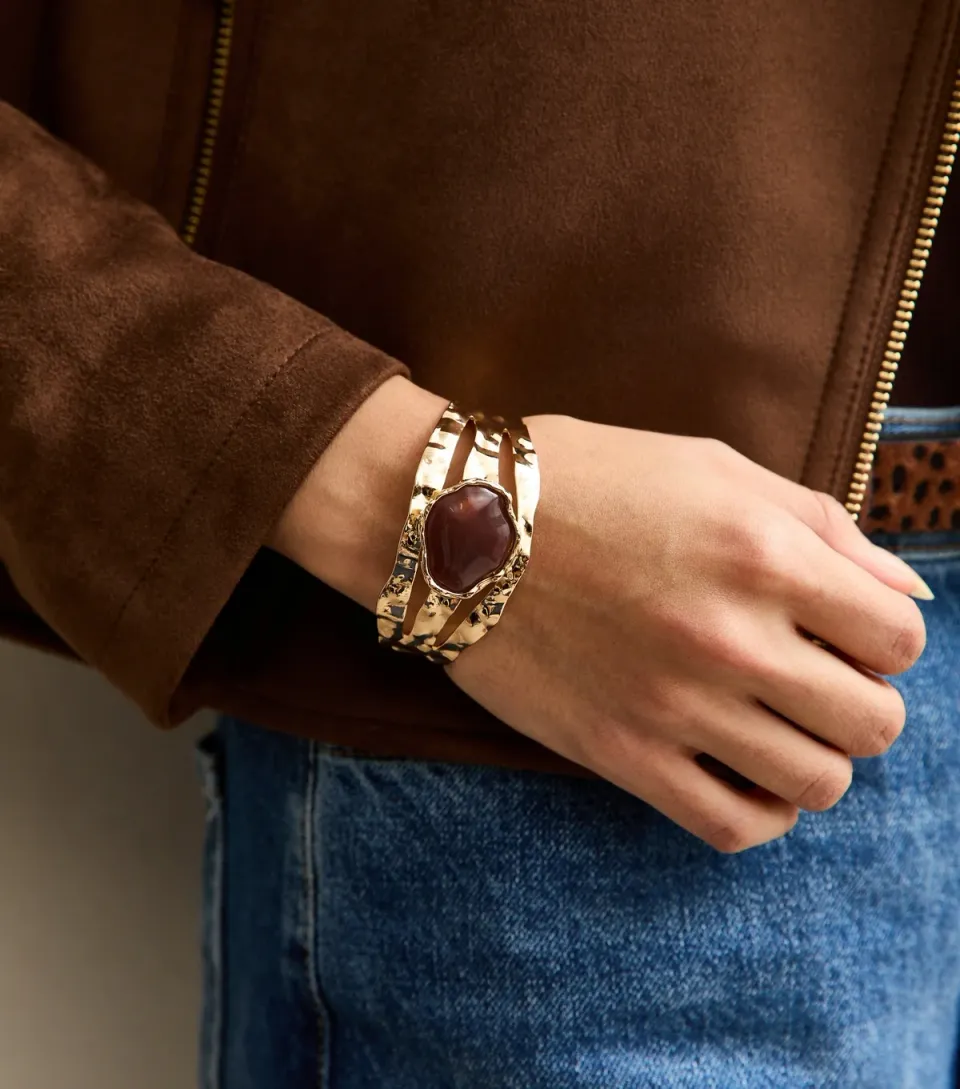 Gold Tone Beaten Resin Circle Cuff Bracelet