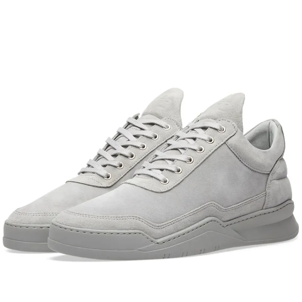 Low Top Sneaker