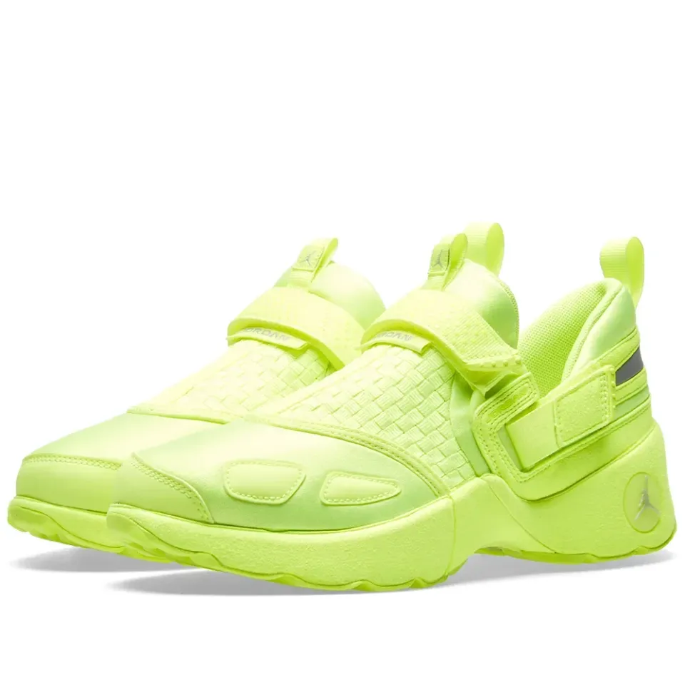Nike Air Jordan Trunner LX Energy GG 'Pinnacle Release'