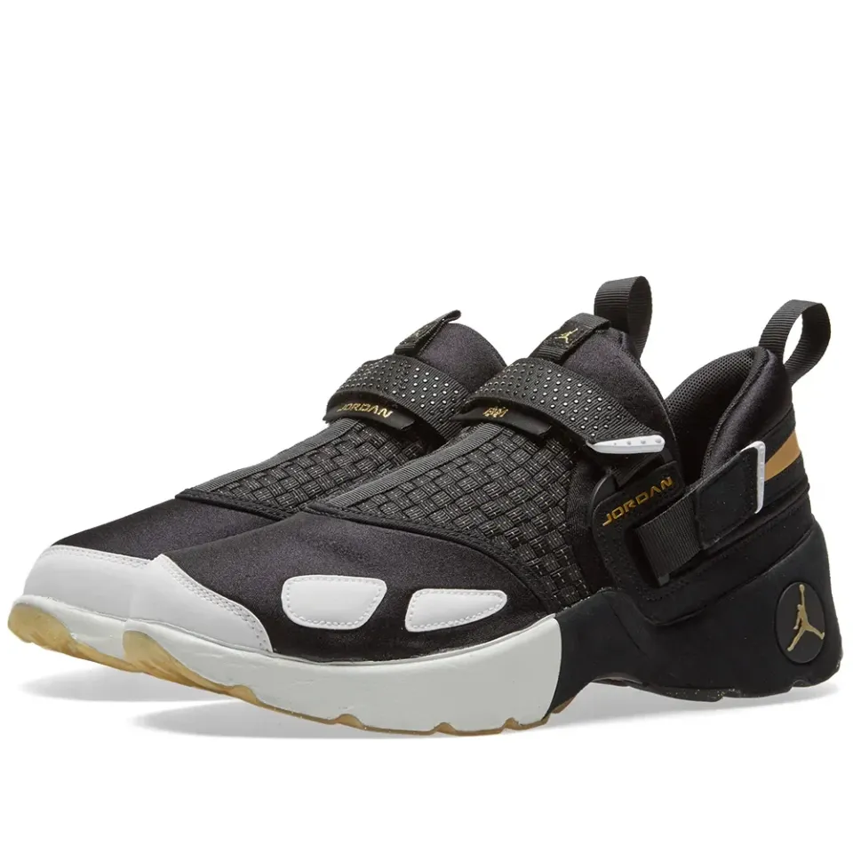 Nike Air Jordan Trunner LX 'Black History Month'