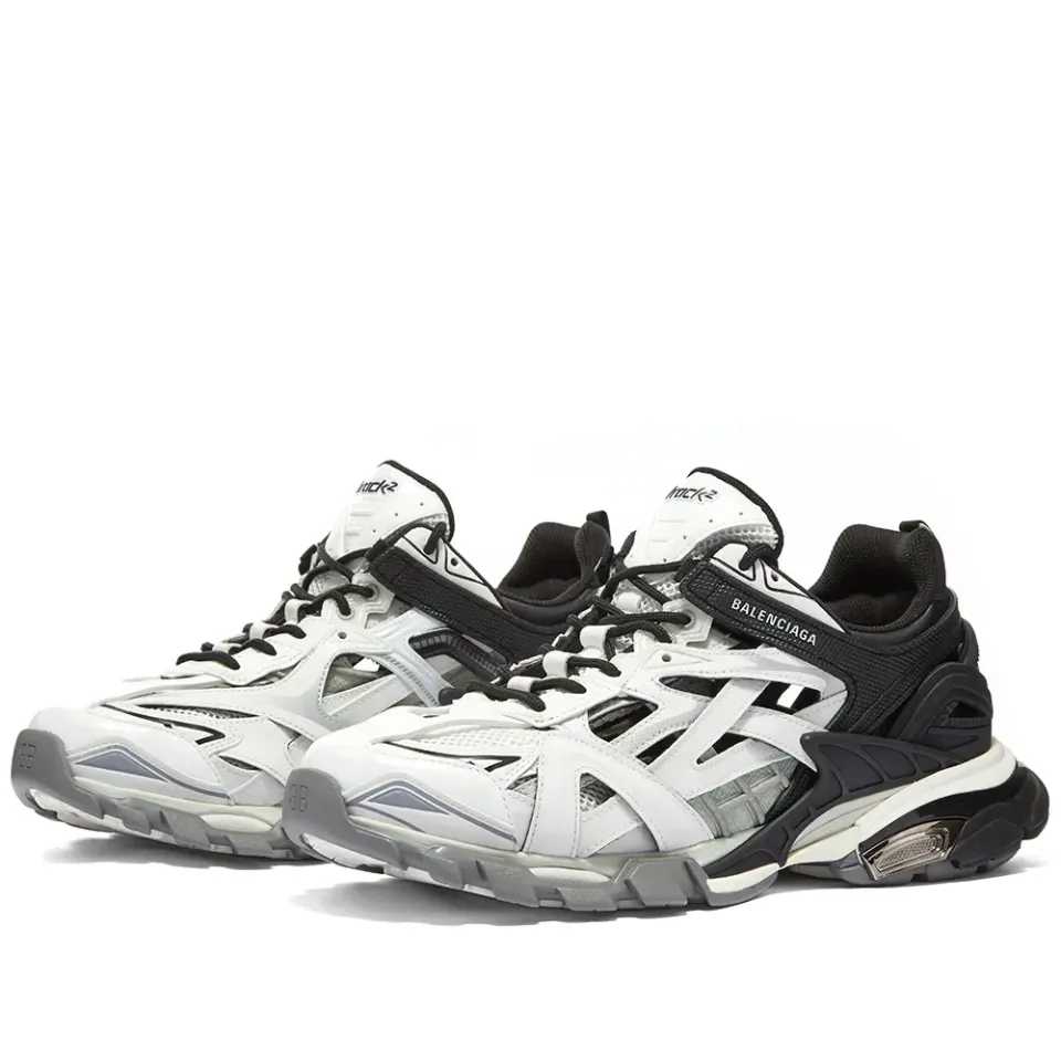 Track 2 Sneaker