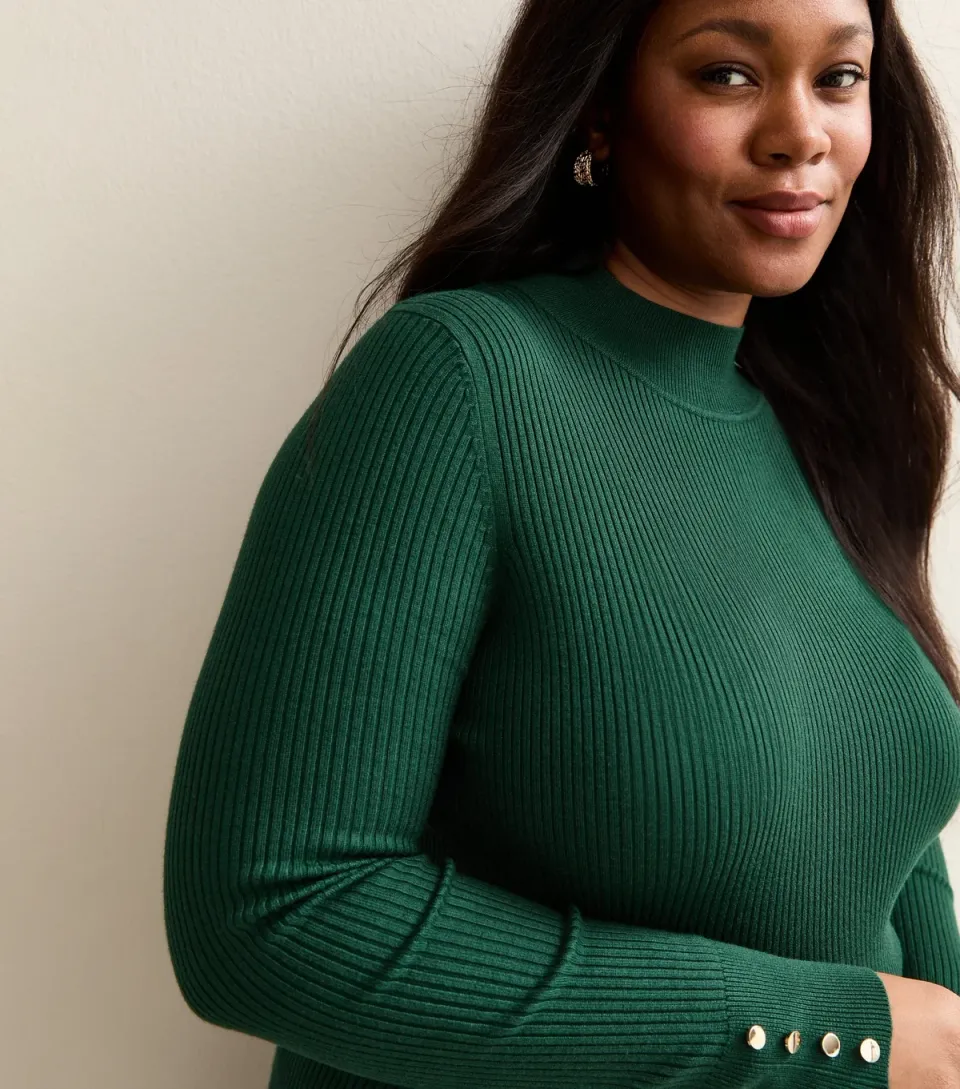 Women's Plus Size Dark Green Ribbed Button Detail Top Curves