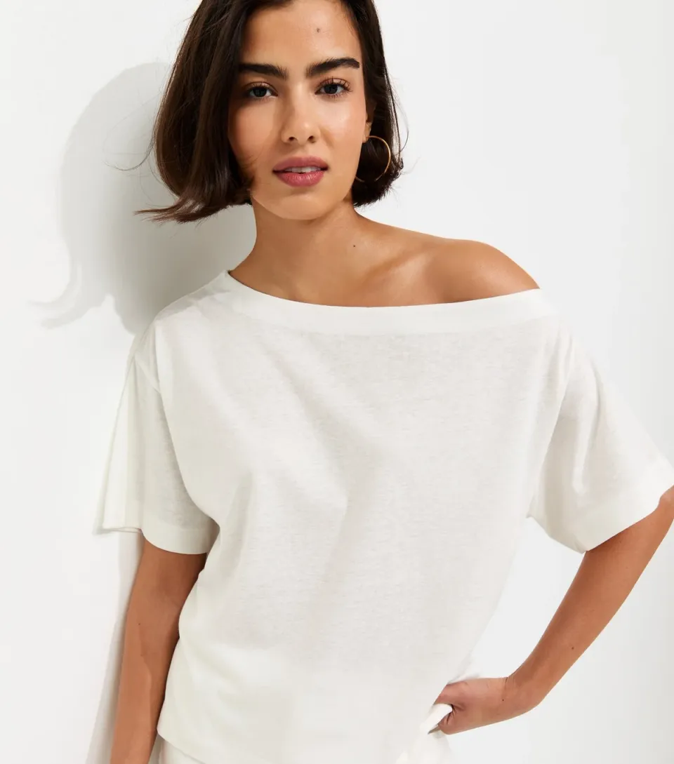 Women's Cream Textured Off The Shoulder T-Shirt