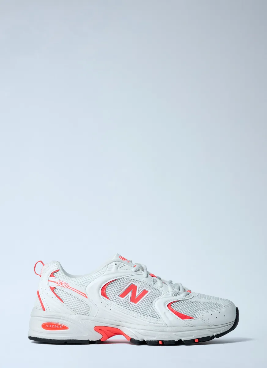 530 Sneakers