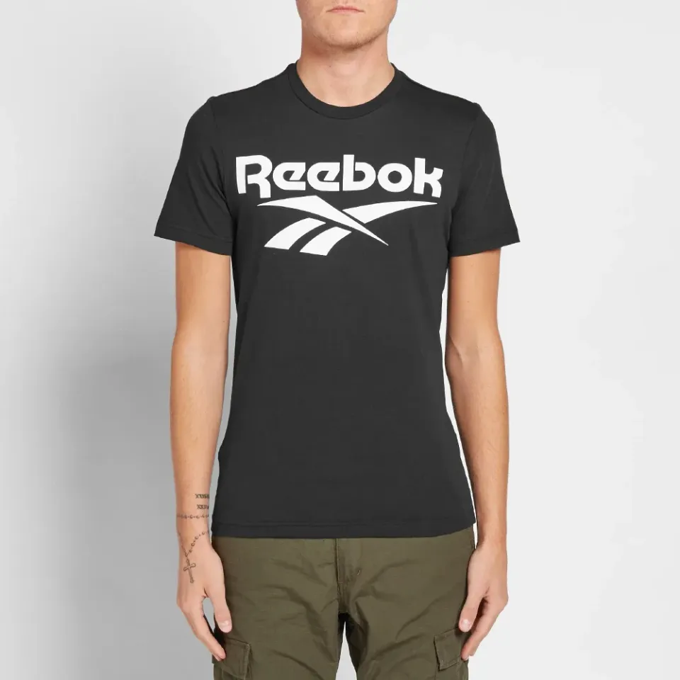 Chest Vector Graphic Tee