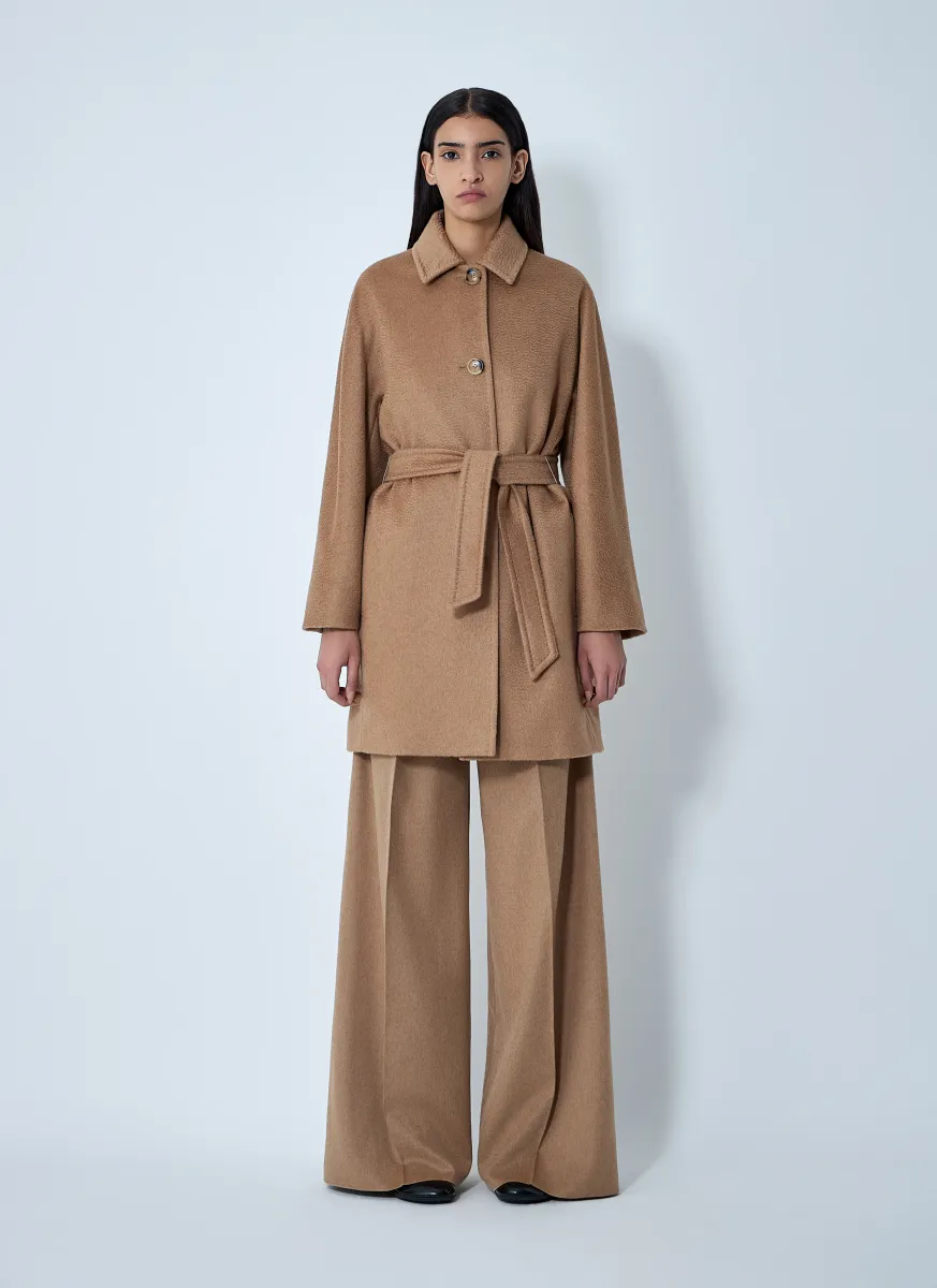 Camelwool Coat