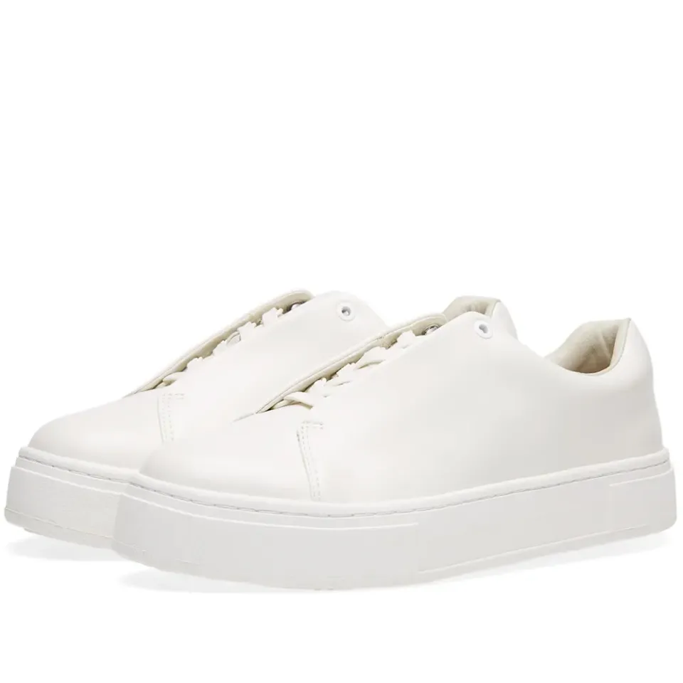 Doja Leather Sneaker