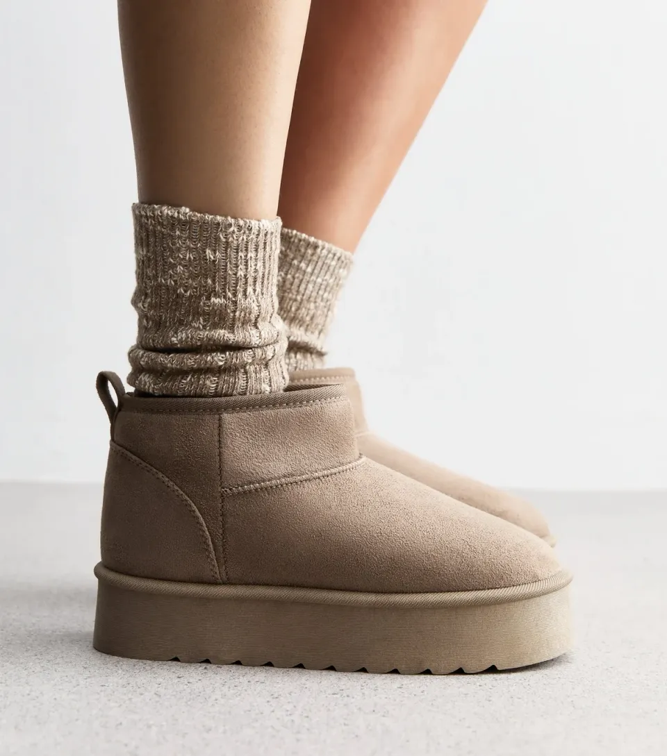 Women's Brown Suedette Faux Fur Lined Chunky Flatform Boots Vegan