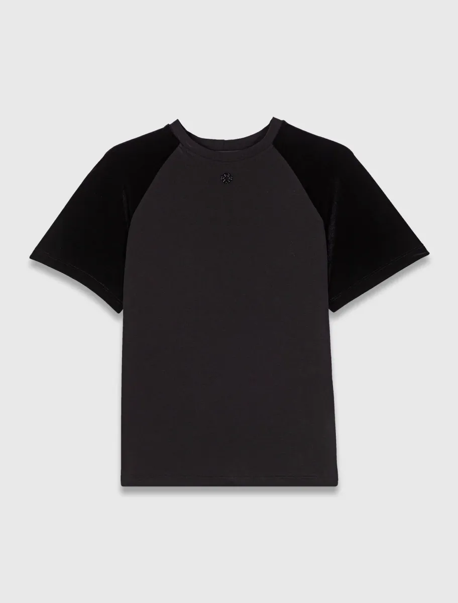 Velvet-sleeved T-shirt