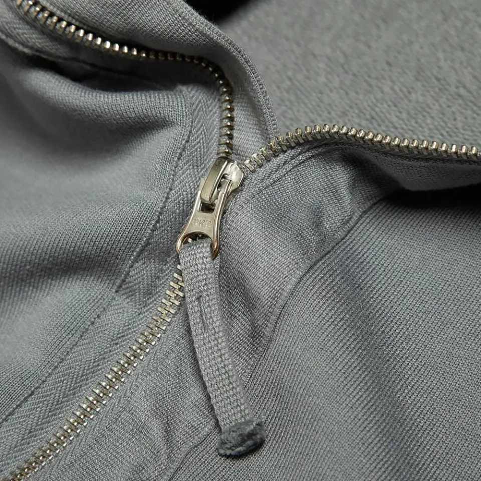 Zip Track Top