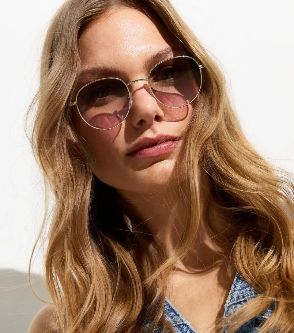 Gold Round Frame Sunglasses