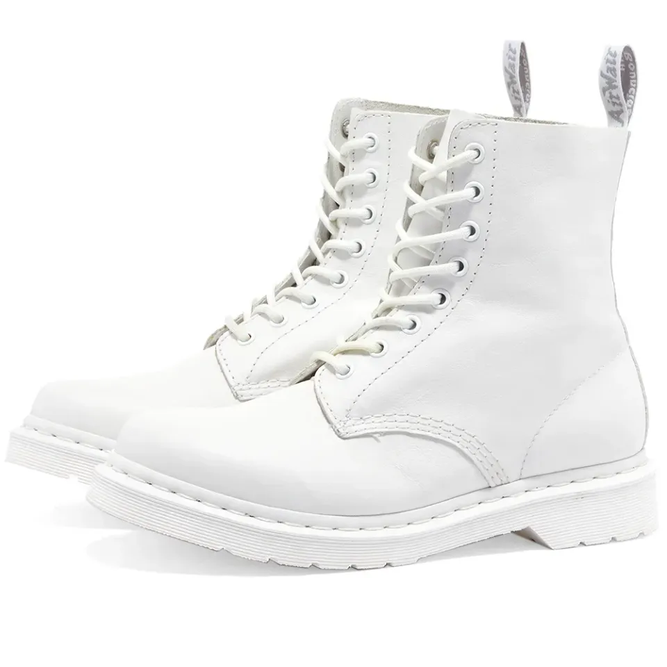 1460 Pascal 8 Eye Boot