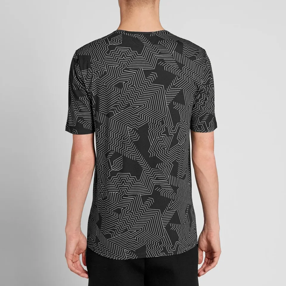 Labyrinth Tee