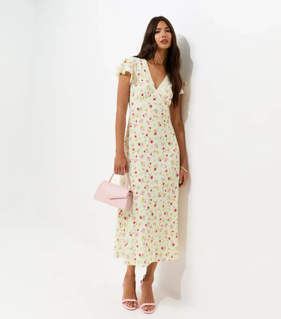 Women's Cream Floral Flutter Sleeve Lace Trim Midi Dress