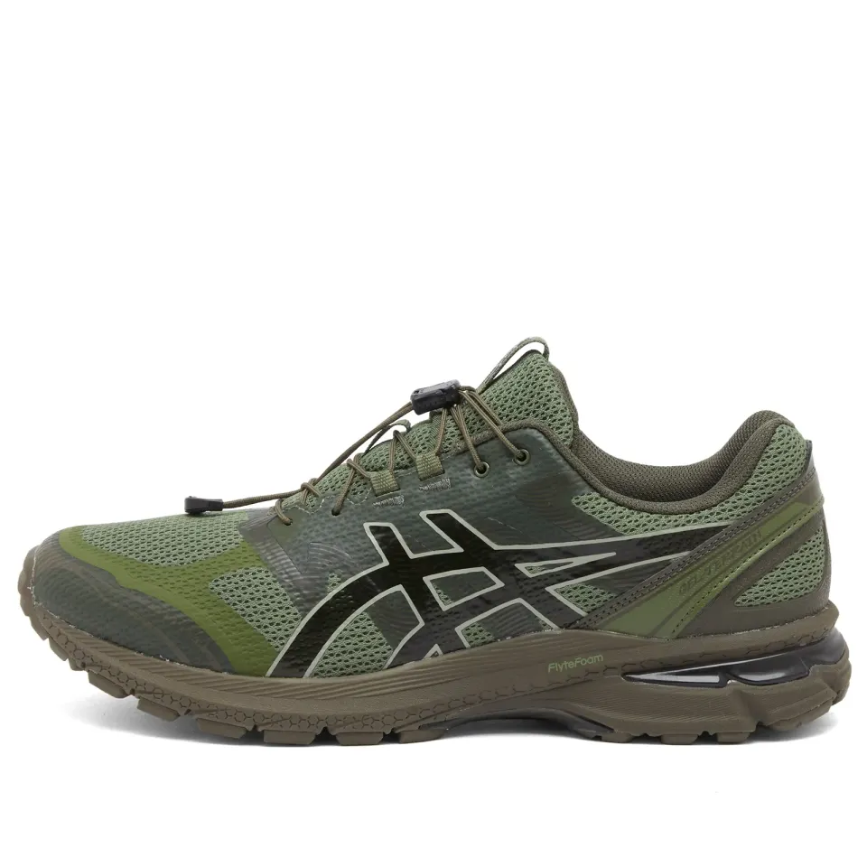 x San San Gear Gel-Terrain Sneaker