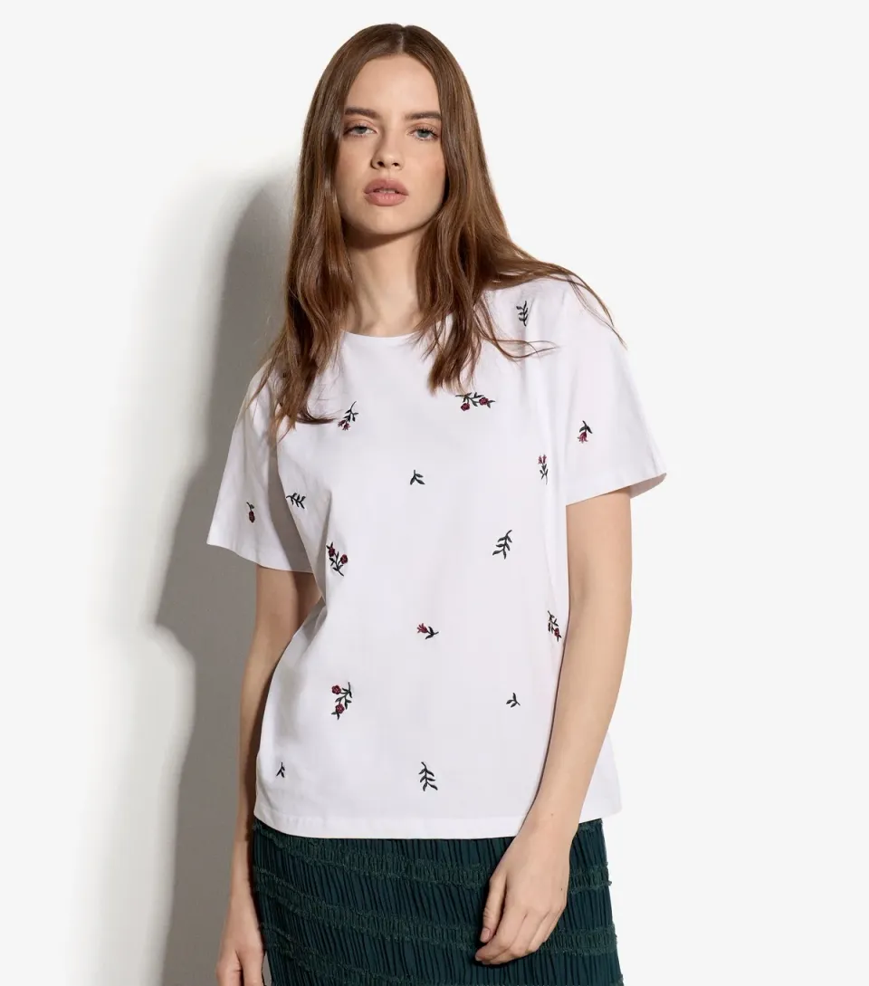 Women's White Floral Embroidered T-Shirt