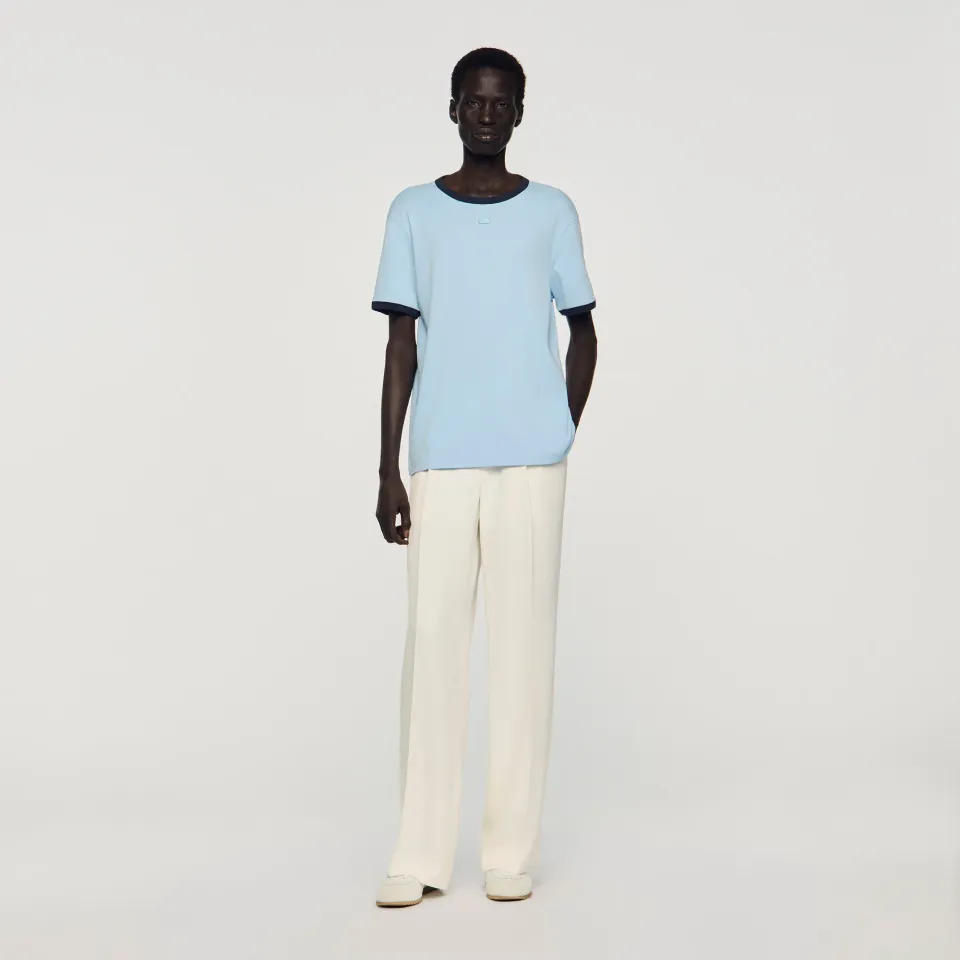 Two-tone patch T-shirt