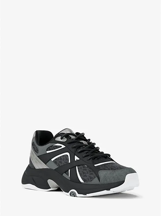 Leo Mixed-Media Trainer