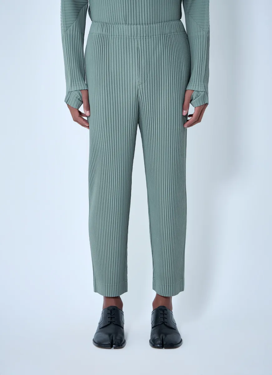 Pleated Tapered Pants