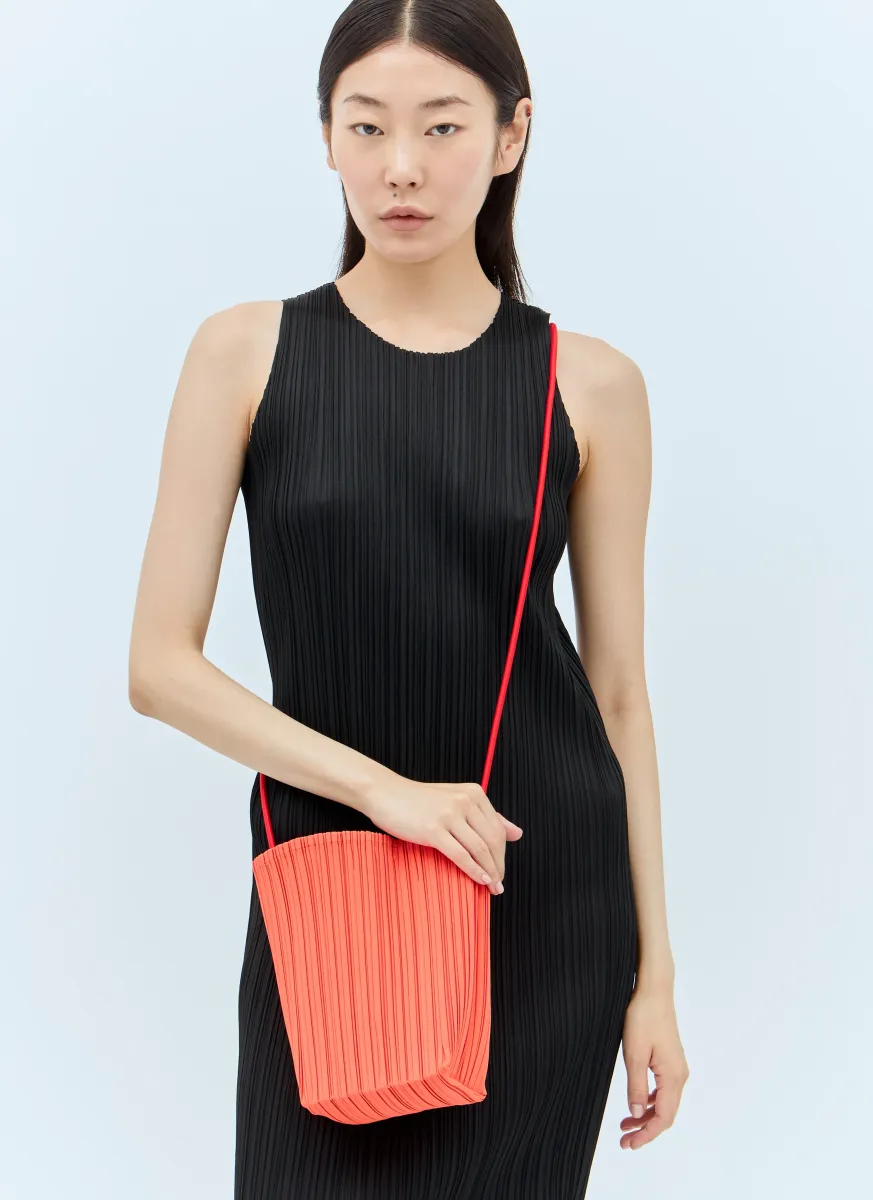 Bloom Pleats Bucket Bag