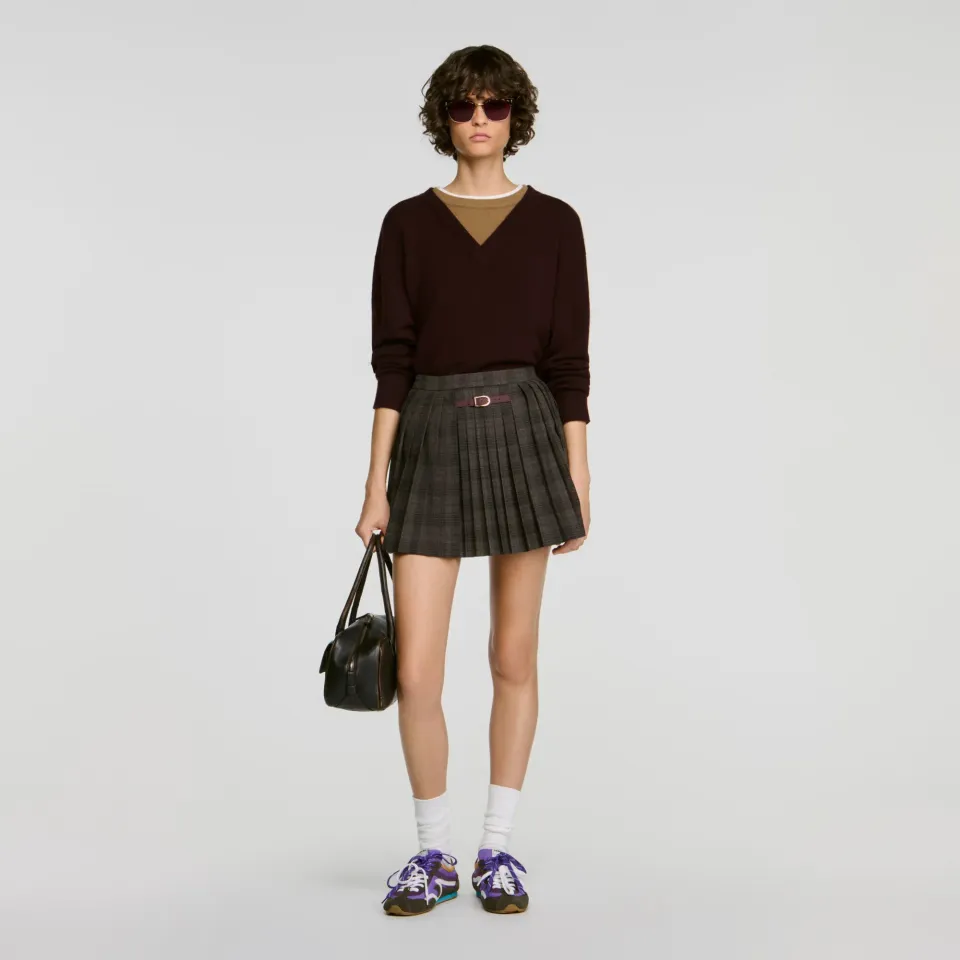 Checked pleated skirt